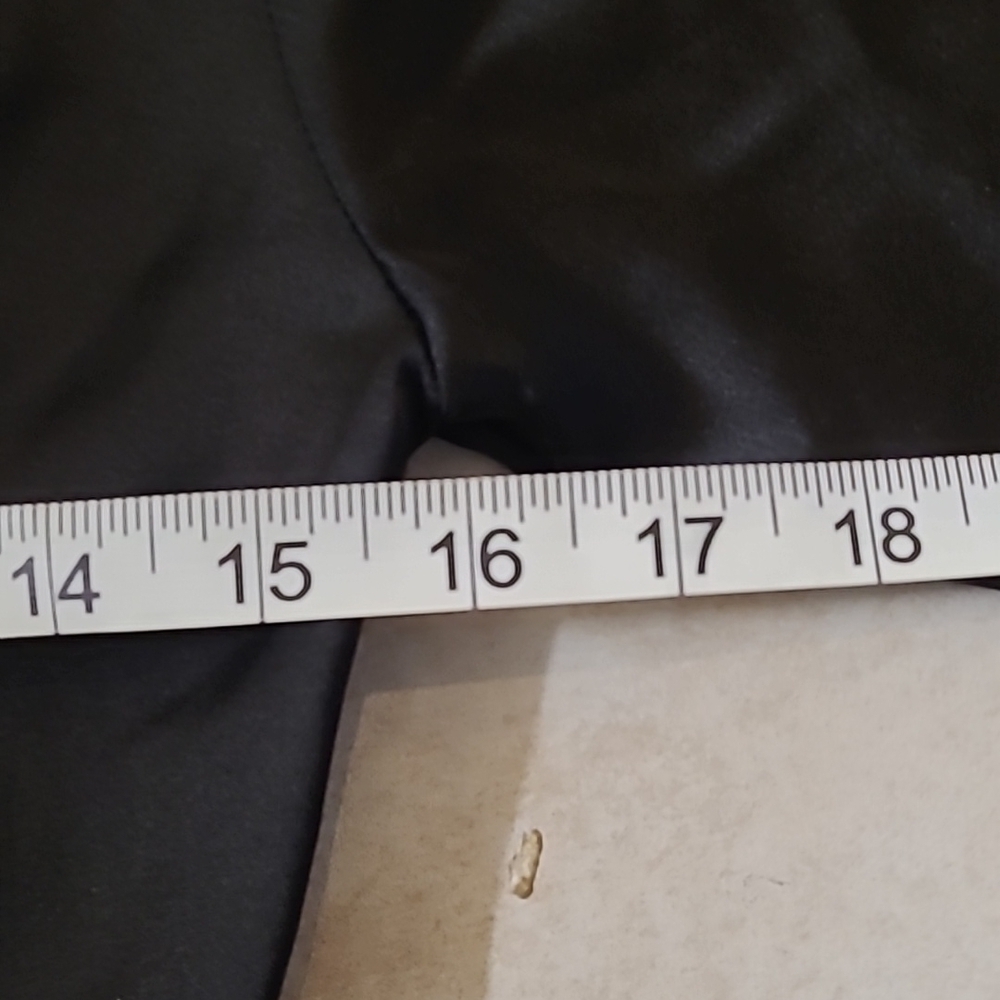 Forever 21 Black Satin-Like Vneck Adjustable Crop Top Long Sleeve Side Zipper SM - Picture 10 of 12
